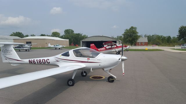 Diamond DA-20 (N618DC) - On the ramp