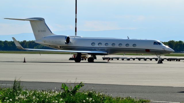 Gulfstream Aerospace Gulfstream V (M-SAWO) - GULFSTREAM G550  -  Graz, Austria  -  04.22.2016