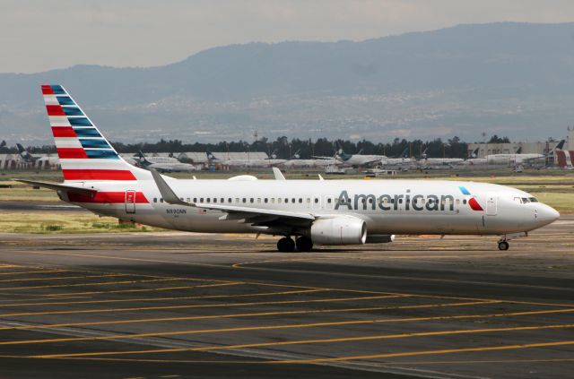 Boeing 737-800 (N890NN) - American Airlines / Boeing 737-823 / MSN 31143 / N890NN / MMMX 09/2022