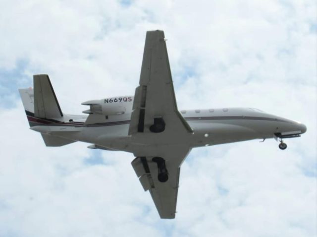 Cessna Citation Excel/XLS (N669QS)