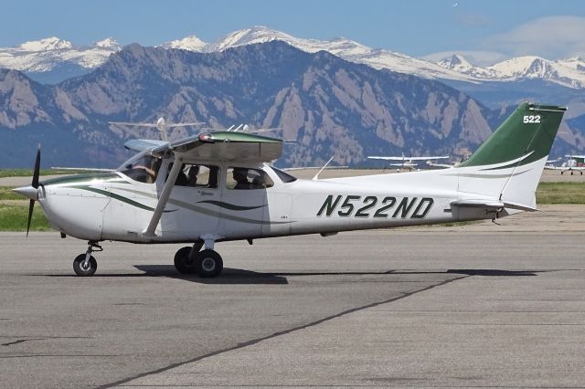 Cessna Skyhawk (N522ND)