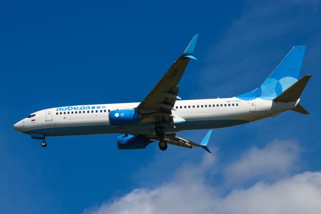 Boeing 737-800 (RA-73231)