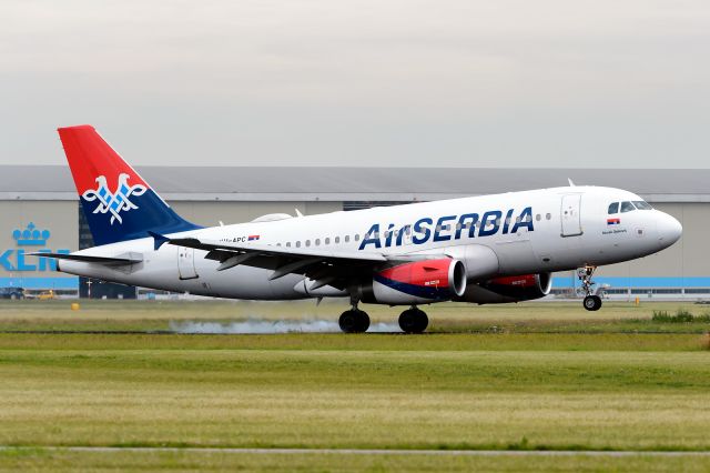 Airbus A319 (YU-APC)