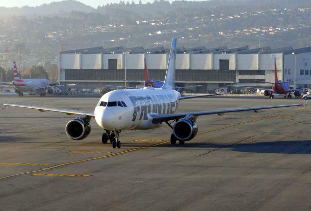 Airbus A319 (N925FR)