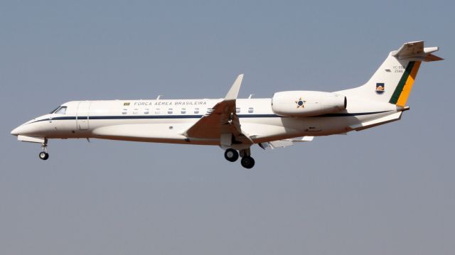 Embraer ERJ-135 (FAB2585)
