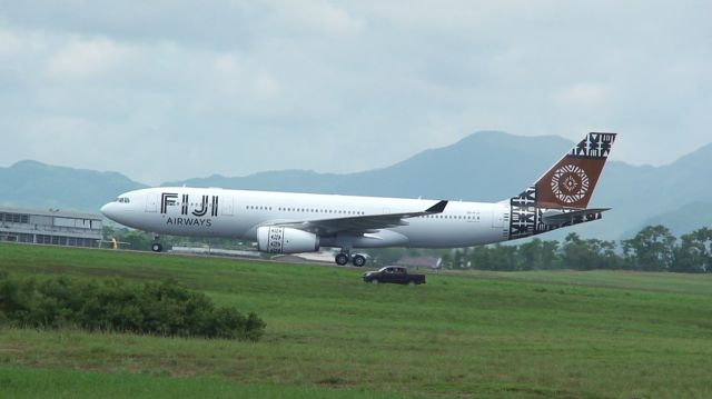 Airbus A330-200 (DQ-FJT) - FJI