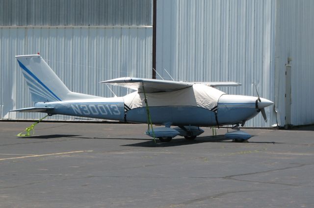 Cessna Cardinal (N30013) - At Williamsport