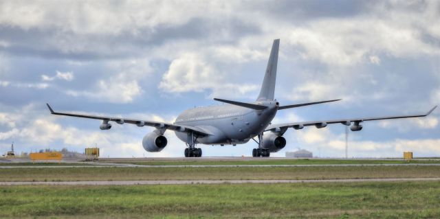 Airbus A330-200 (ZZ-338) - Airbus KC2 Voyager (A330-243MRTT)
