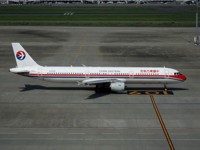 Airbus A321 (B-6330)