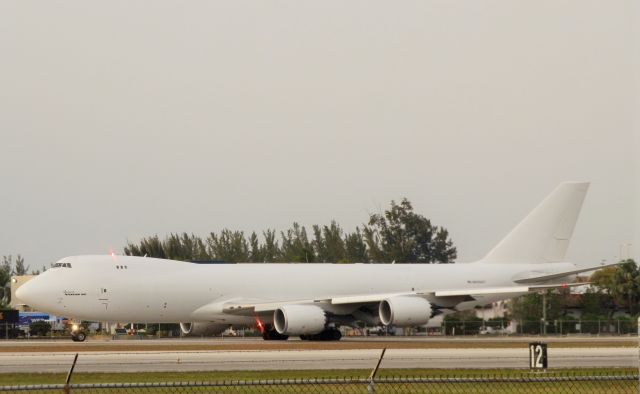 BOEING 747-8 (N859GT)