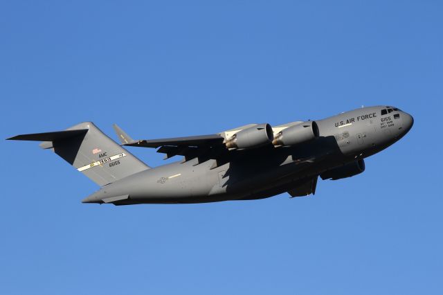 Boeing Globemaster III (06-6155) - US-Air Forcebr /br /April 8, 2013