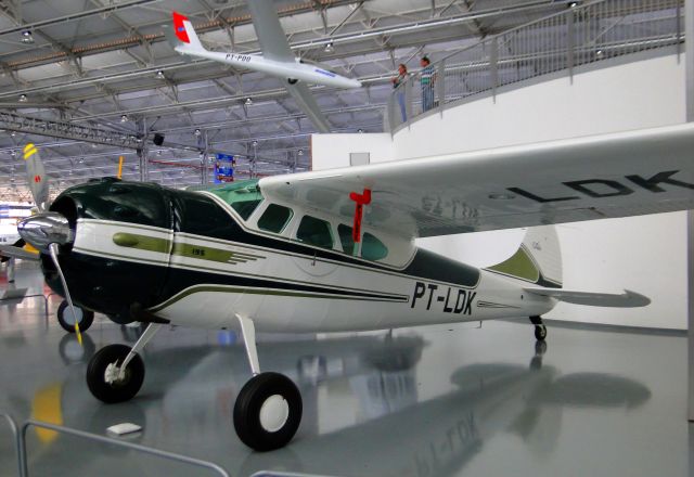 Cessna LC-126 (PT-LDK) - CESSNA 195B IN SÃO CARLOS-SP, BRAZIL. THIS MODEL WAS MANUFACTURED IN 1951.