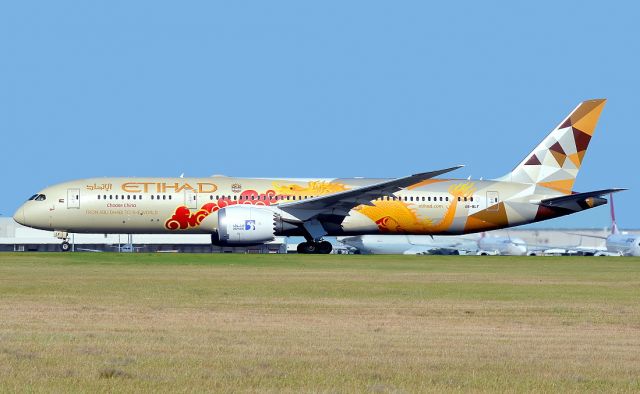Boeing 787-9 Dreamliner (A6-BLF)