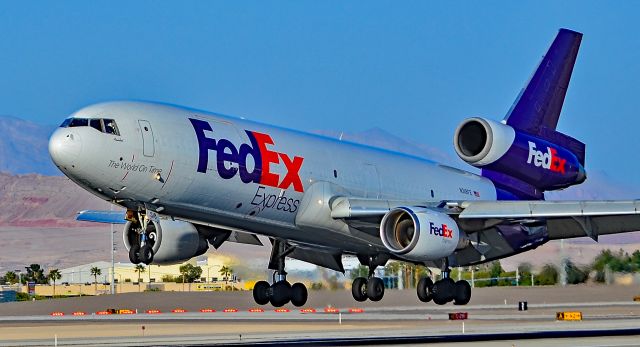 McDonnell Douglas DC-10 (N318FE) - N318FE 1979 Federal Express (Fedex) MCDONNELL DOUGLAS MD-10-30F s/n 46837/282 "Annibal" -Las Vegas - McCarran International (LAS / KLAS)br /USA - Nevada, March 16, 2016br /Photo: Tomás Del Coro 