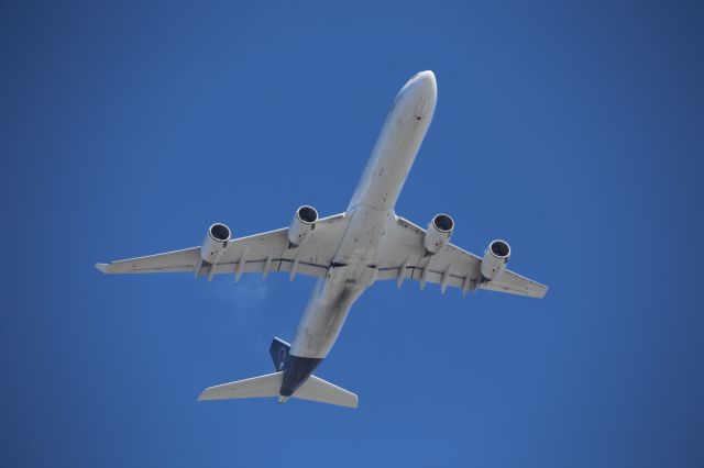 Airbus A340-600 (D-AIHI)