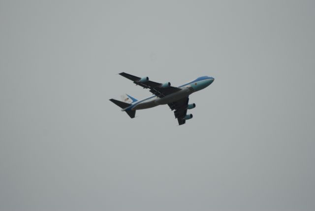 Boeing 747-200 (92-9000)