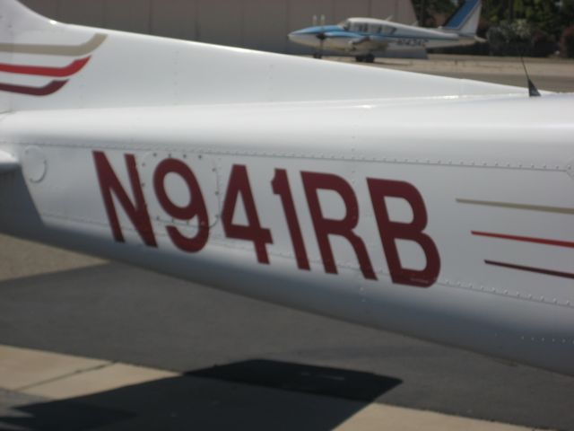 Cessna Skyhawk (N941RB)