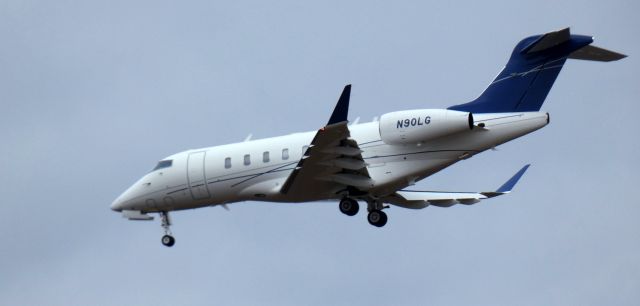 Canadair Challenger 350 (N90LG) - About to touch down is this 2022 Bombardier Challenger 350 in the Autumn of 2023.