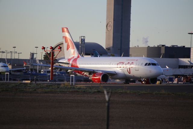 Airbus A319 (C-GBHZ)