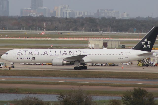 BOEING 767-400 (N76055) - United Star Alliance 767-400 departs KMCO shortly before being put into storage during the pandemic.