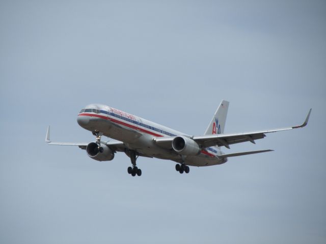 Learjet 60 (N666A)