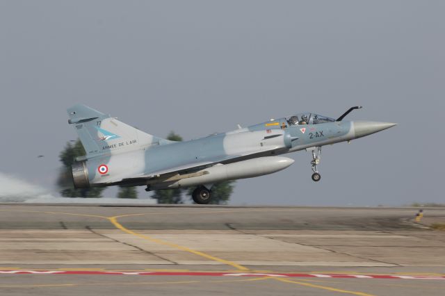 — — - 20180714 Mirage 2000C participating in the  Bastille Day Parade overhead Paris