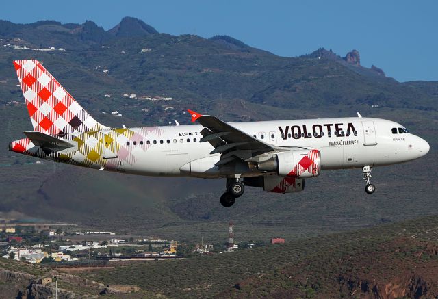 Airbus A319 (EC-MUX)
