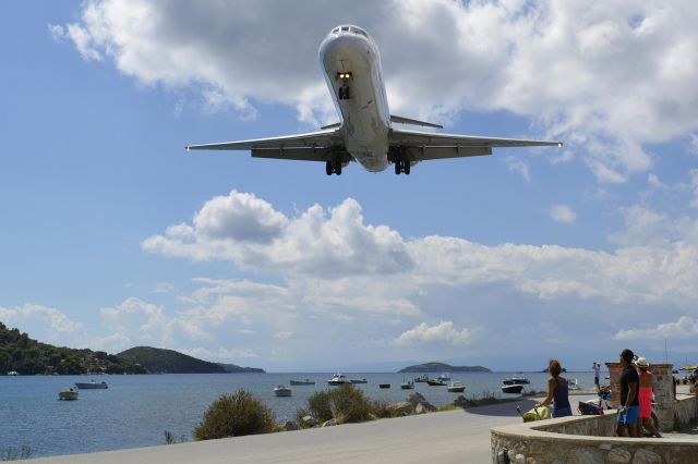 Boeing 717-200 (EI-EWJ)