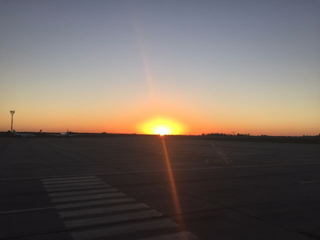 Cessna Citation V (N458DA) - Salida del sol en Mendoza argentina 