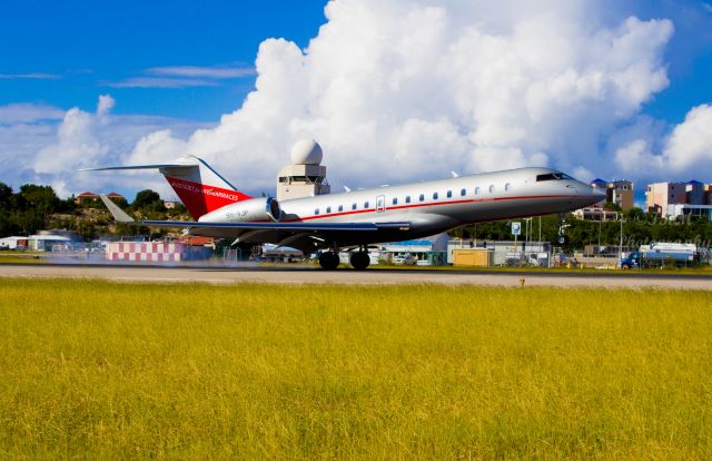 Bombardier Global Express (9H-VJP) - Vistajet Ferrariraces Livery.