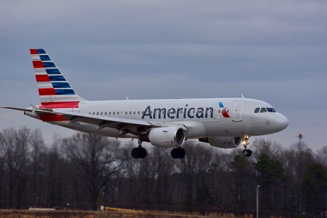 Airbus A319 (N762US)