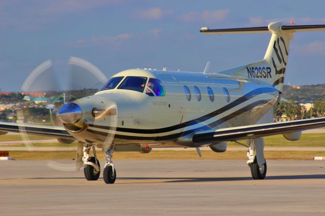 Pilatus PC-12 (N629SR)