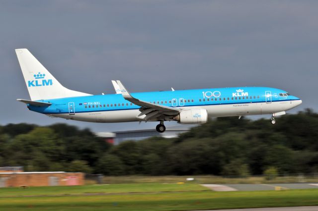 Boeing 737-800 (PH-BXL) - KLM1073 arriving from Amsterdam