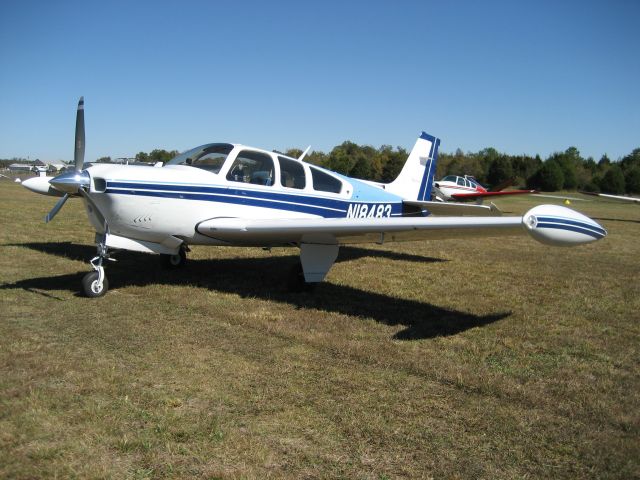 Beechcraft Bonanza (33) (N18483)