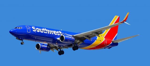 Boeing 737-800 (N8615E) - N8615E Southwest Airlines Boeing 737-8H4 - cn 36933 / 4613 - Harry Reid International Airport KLASbr /Photo: TDelCorobr /September 7, 2023