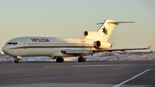 BOEING 727-200 (N724YS)