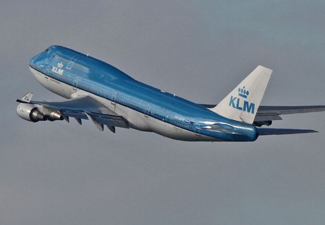 Boeing 747-400 (PH-BFW) - Taking off from the LAX.