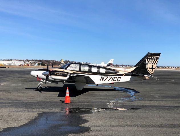 Beechcraft Baron (58) (N771CC)