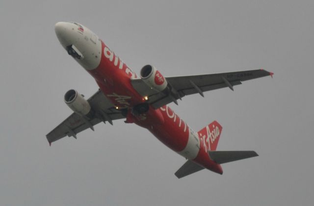 Airbus A320 (RP-C8986) - An Air Asia Philippines A320 is taking off Runway 24 to Mactan Cebu
