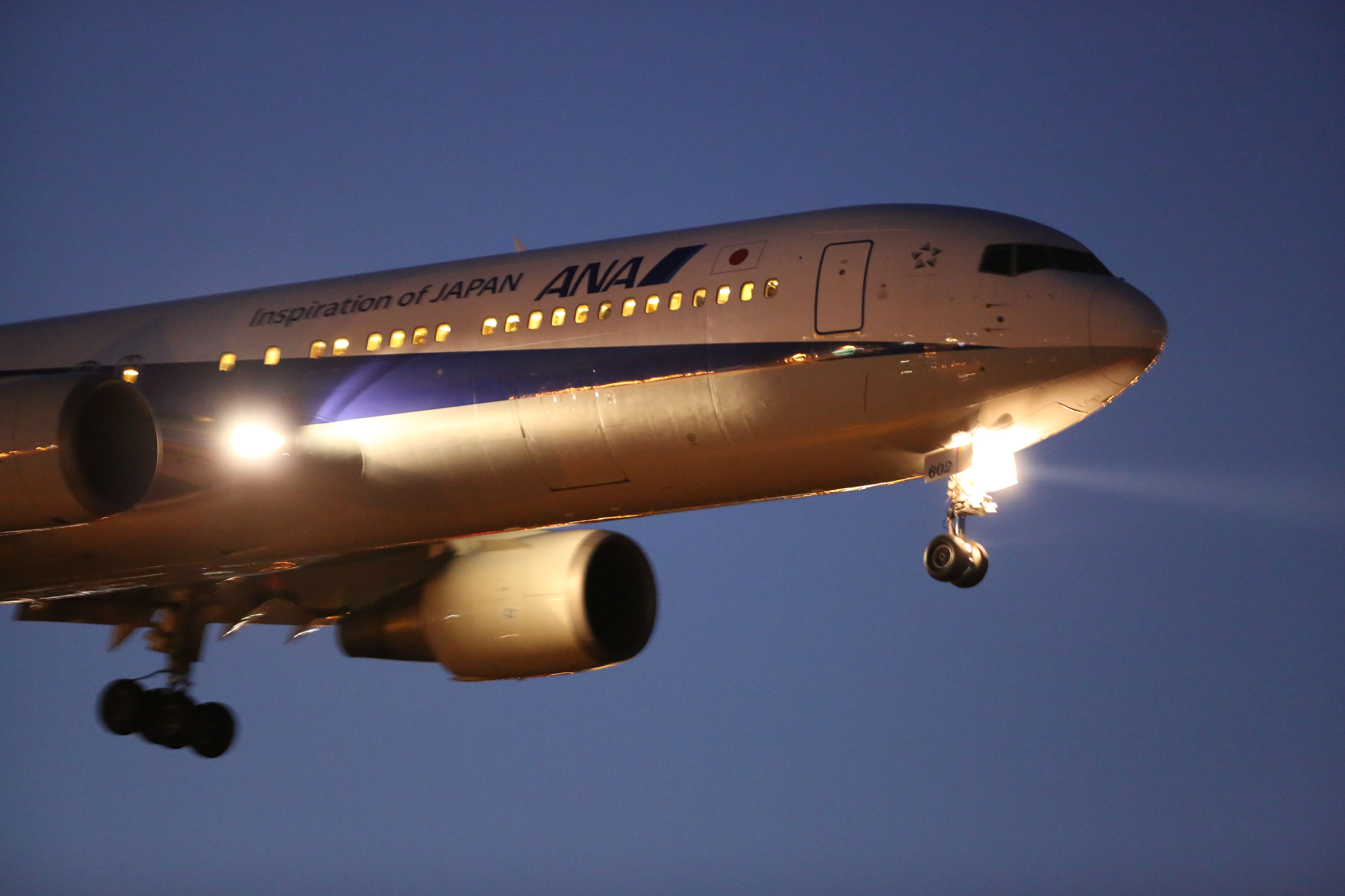 BOEING 767-300 (JA602A) - 14 September 2015:HND-HKD.