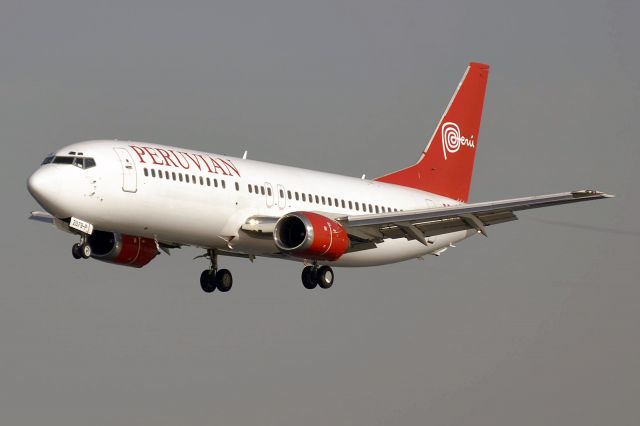 Boeing 737-700 (OB2079P)