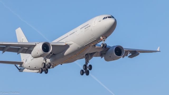 Airbus A330-200 (T056)