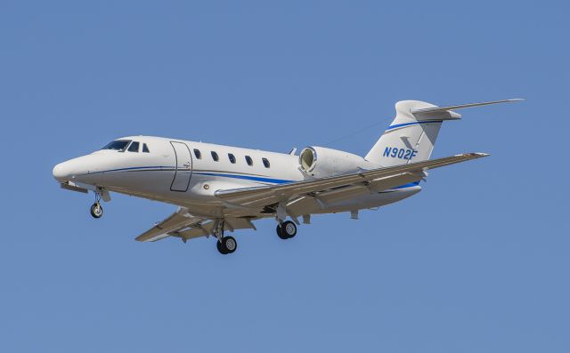 Cessna Citation III (N902F) - Runway 20R arrival @KDPA.