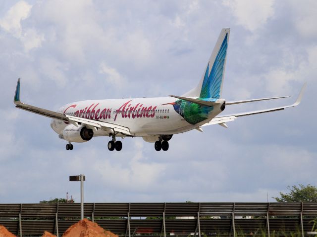 Boeing 737-800 (9Y-BGI)