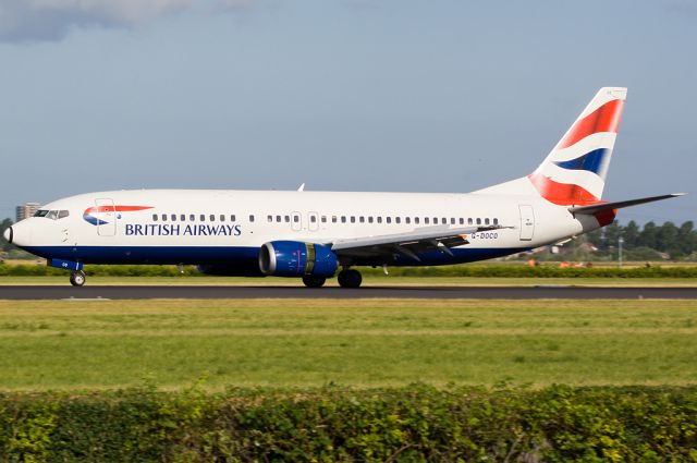 BOEING 737-400 (G-DOCO)