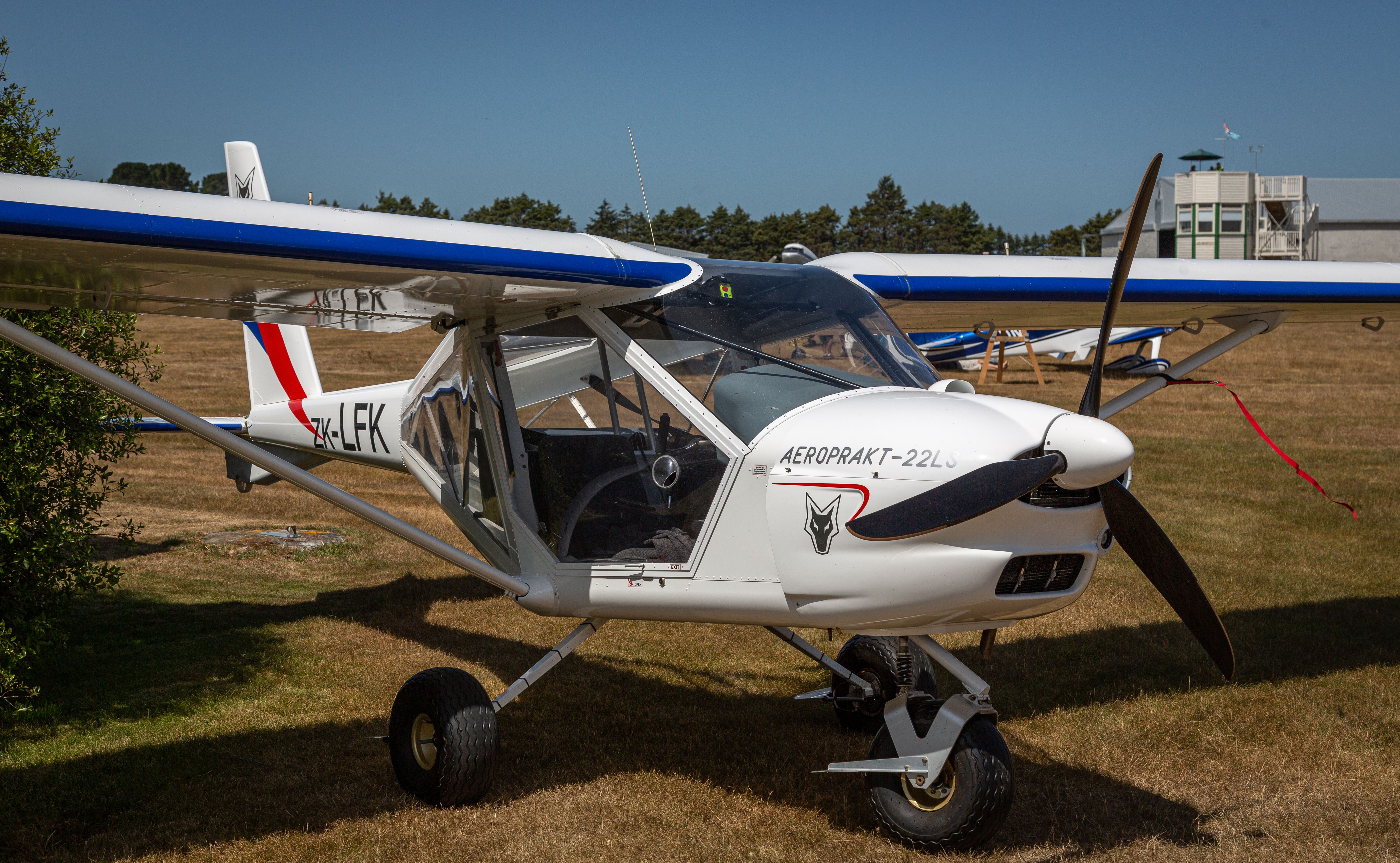 AEROPRAKT A-22 (ZK-LFK)