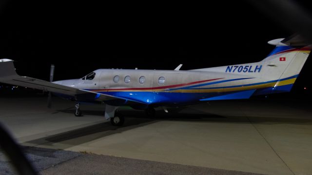 Pilatus PC-12 (N705LH) - Starting up before a turn to SDF.