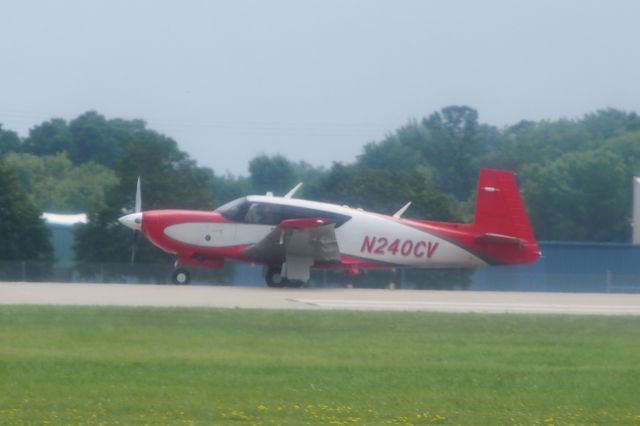 Mooney M-20 (N240CV)