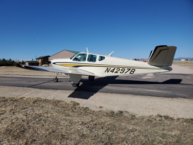 Beechcraft 35 Bonanza (N4297B) - Going to fly on a beautiful day.