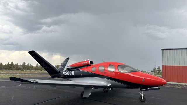 Cirrus Vision SF50 (N50GM)